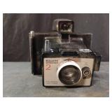Vintage Polaroid Land Camera Square Shooter 2