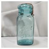 Quart Square Blue Ball Ideal Bail Top Mason Jar