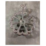 Vintage cast iron 3 footed heart trivet