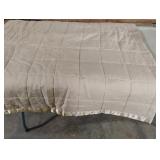 Lightweight quilt 90 x 90