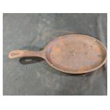 Lodge cast iron skillet