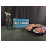 Wooden flip flop sign, las Vegas neck pillow,