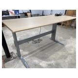Electric Adjustable Desk (works)