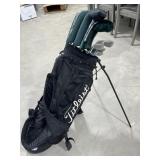 Titleist Golf Bag w/ Callaway & Titleist Clubs
