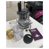 Breville Juicer w/ Attachments (powers on)