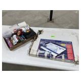 Drawing Board / Craft Equipment / Paint / Nail Kit