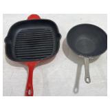 Cast Iron Skillet / Aluminum Cookware