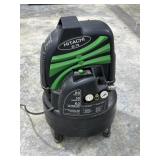Hitachi EC79 Air Compressor (powers on)