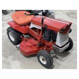 1968 Simplicity Broadmoor 717 Lawn Tractor