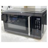 Hamilton Beach Microwave (powers on)