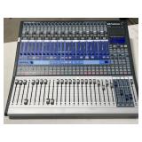 PreSonus Studiolive 24.4.2 Digital Mixer (powers