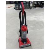 Dirt Devil Vacuum Cleaner (powers on)