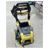 Kï¿½aï¿½rcher 2100psi Pressure Washer (powers on)