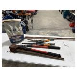 Level / Sheers / Bolt Cutter / Charcoal