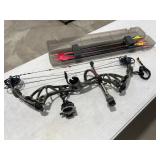 PSE Drive 3B Compound Bow / Arrows / Tru-Fire