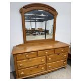 Dresser w/ Mirror