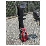 Central Machinery Hydroelectric Log Splitter