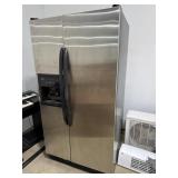 Kenmore Refrigerator / Freezer (works)