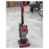 Dirt Devil PowerMax (powers on)