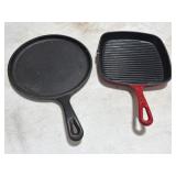 2 Cast Iron Skillets