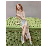 45:8 Resin Shelf Sitter Woman