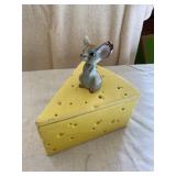 Mid Century Mouse Cheese Keeper