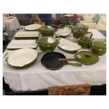 CAPCO Danish Modern Olive Green 9pc Cookware