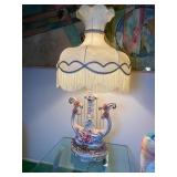 Capodimonte Porcelain Cherubs Harp Parlor Lamp