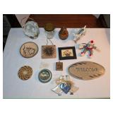 4:32 Misc Mixed Decor LOT