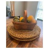Straw Placemats & Citrus Display