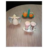 3 Vintage S/P Shakers