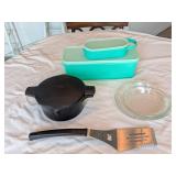 LOT #8 - Kitchen Pampered Chef, Tupperware +
