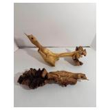 Pair Carved Burlwood Lizards Geckos