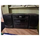 Magnavox Boom Box