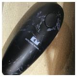 SMALL CORDLESS HAND HELD CAN OPENER
