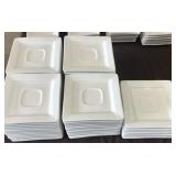 LOT OF 14 WORLD SL2 SMALL PLATES / SAUCERS  X4