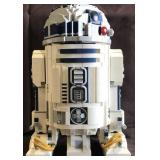LEGO STAR WARS  R2-D2 BUILT #75308 WITH BUILD BOOK