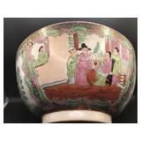 VINTAGE 'FAMILLE ROSE' LARGE  BOWL 9-7/8' x 4-5/8'