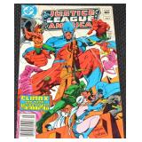 JUSTICE LEAGUE OF AMERICA #216 -1983  NEWSSTAND