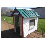 Chicken Coop, Approx 4Ft 6" X 8Ft