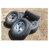 (5) Michelin 265/75R16 Tires on 8 Bolt Dodge Rims