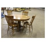Vintage Oak Table W/ (4) Chairs Approx 47.5" Acros
