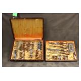 KLA-TRA-SO Red Stag Flatware & Carving Set