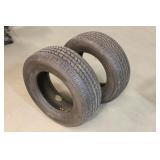 (2) 265/65R17 Tires