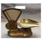Antique Toledo Honest No Springs Scale