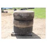 (3) 425/65R22.5 Tires (1) W/ Rim