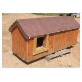 8' x 32'' x 42'' Double Sided Insulated Dog House
