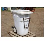 1/2 Yard Garbage Can