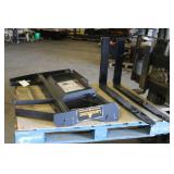 Land Honor Mini Pallet Forks