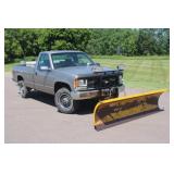 1988 Chevy K2500 1GCFK24K3JZ228759